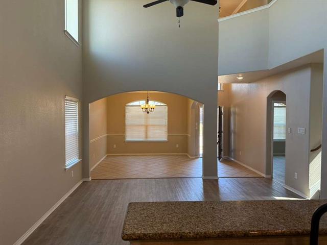 Building Photo - 608 Pawnee St