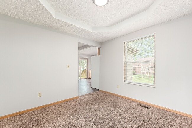 Building Photo - 500 Harrington Dr