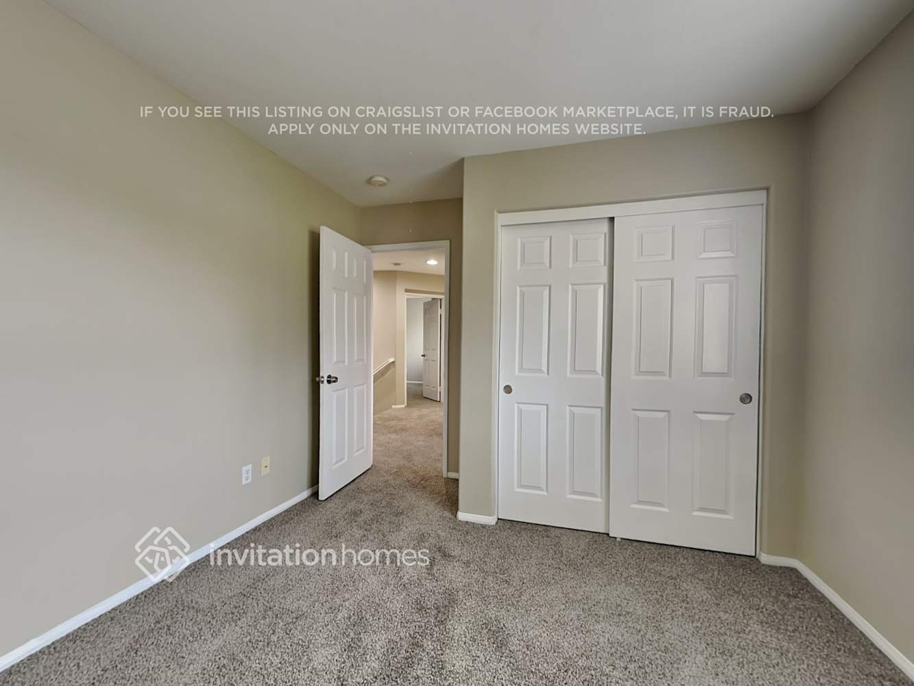 Building Photo - 1057 E Agate Ct