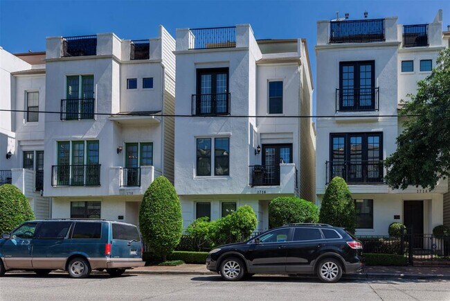 Building Photo - 1716 Edwards St