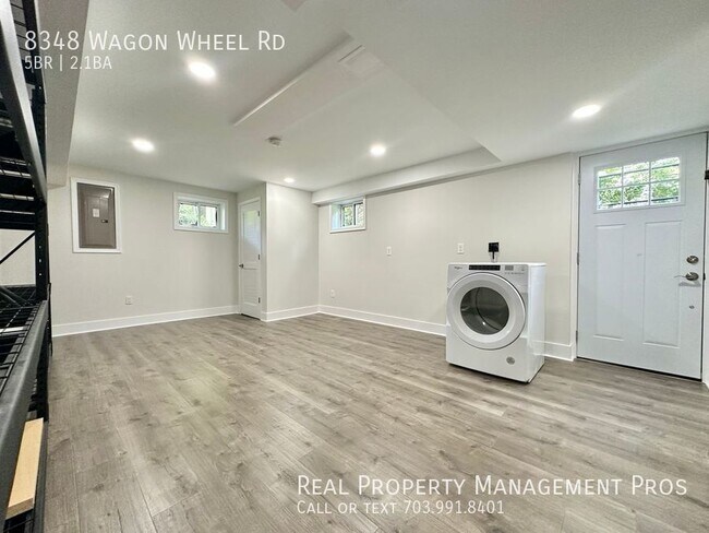 Building Photo - 8348 Wagon Wheel Rd