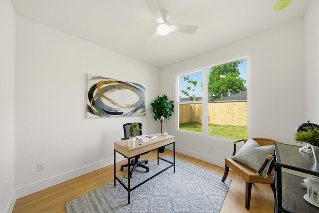 Building Photo - 6514 Luce St