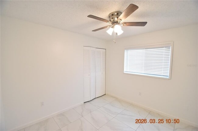 Building Photo - 2600 60th Ave S