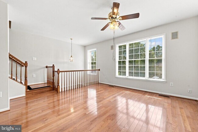 Building Photo - 6147 Early Autumn Dr