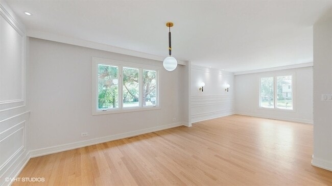 Building Photo - 8473 Canterberry Dr