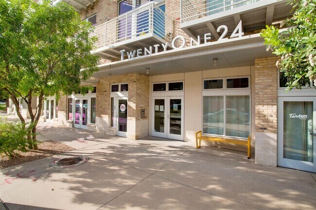 Building Photo - Apartment for Rent