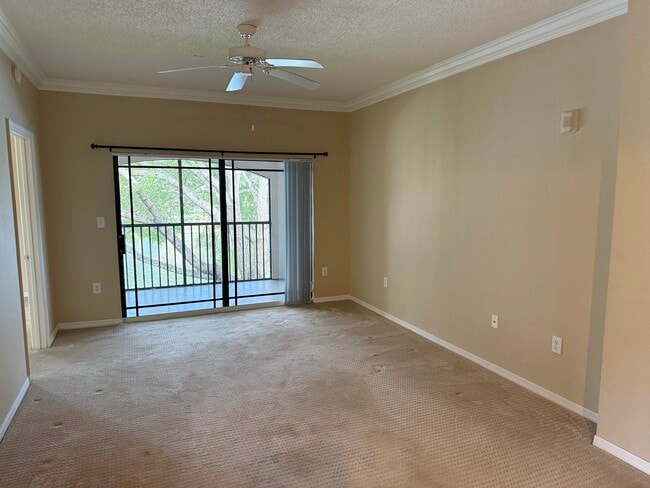 Building Photo - 2806 Veronia Dr