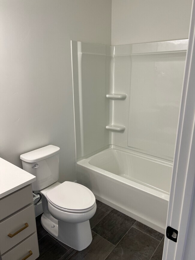 Building Photo - 5562 S Carnelian Pkwy