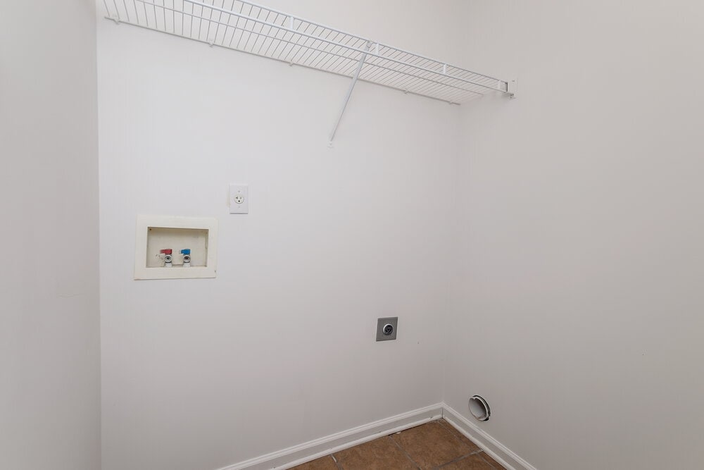 Building Photo - 7896 Nature Walk Dr