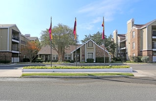 Building Photo - Contour Place