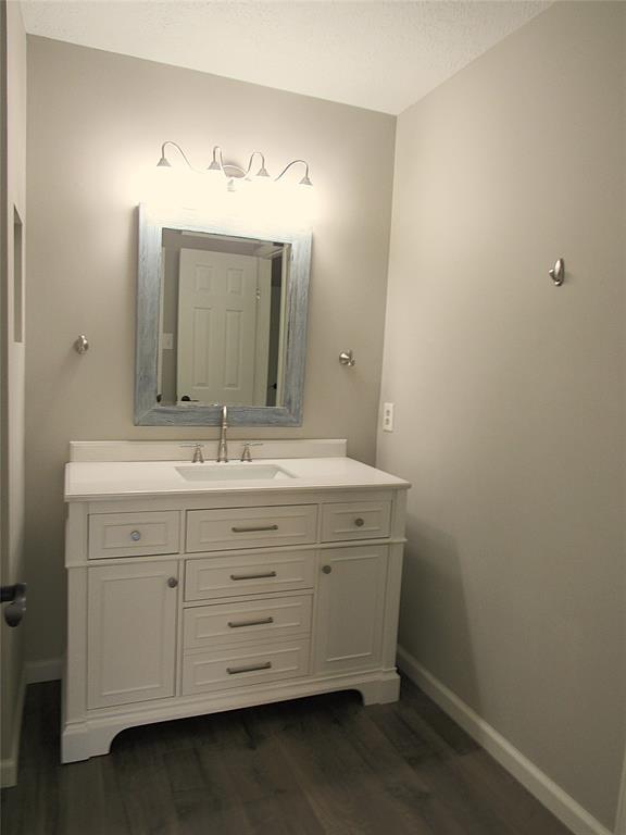 Building Photo - 3311 Golden Willow Dr