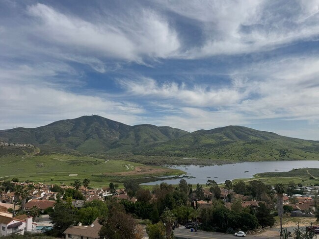 Building Photo - Sangamon Ave