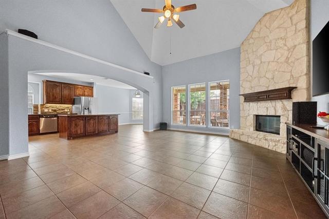 Building Photo - 10341 Casetta Dr