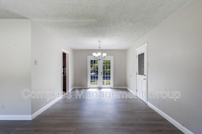 Building Photo - 1505 Aldenwood Ln