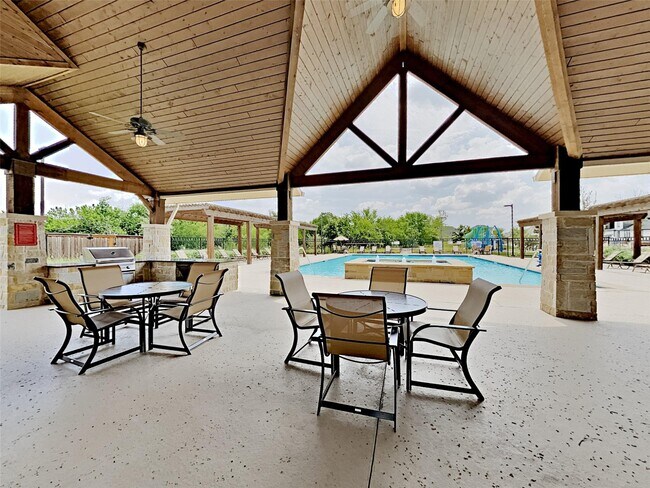 Building Photo - 7362 Sprangletop St