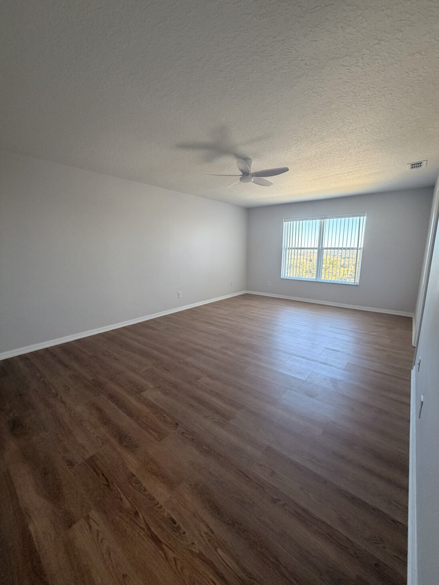 Master Bedroom - 1849 Valley Ridge Loop