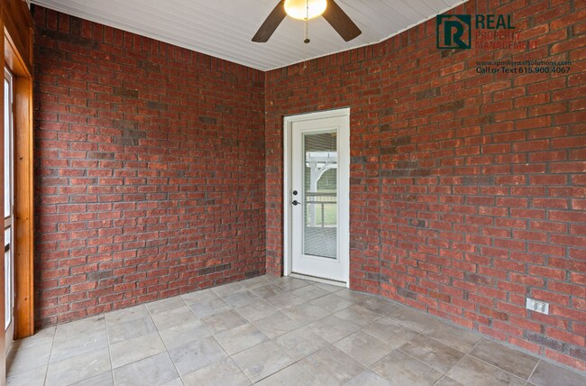 Building Photo - 7670 Knobdate Rd