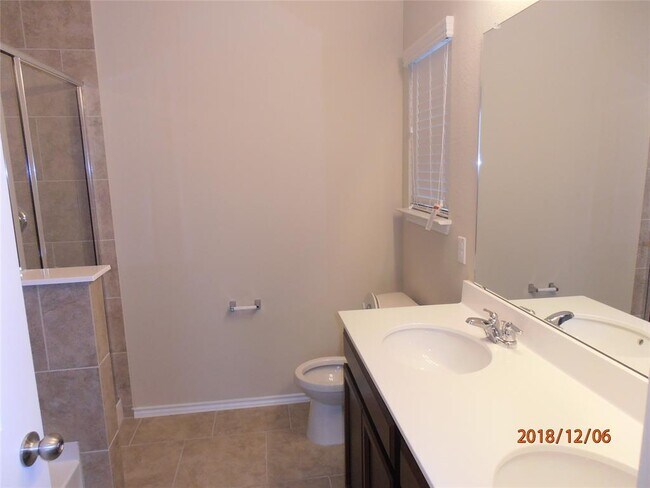 Building Photo - 2020 Cliffbrake Wy