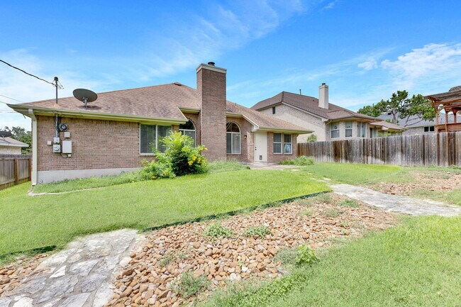 Building Photo - 6412 Convict Hill Rd