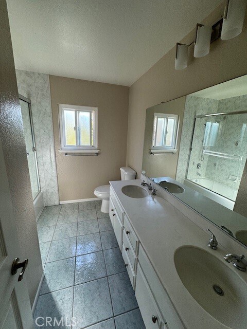 Building Photo - 8380 Galaxy Cir