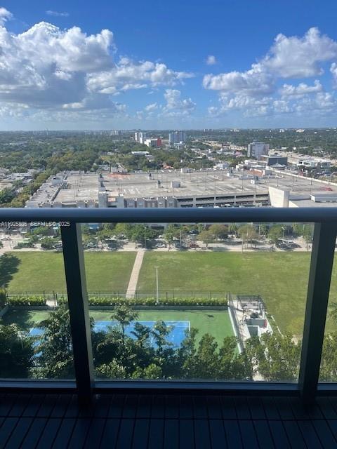 Building Photo - 121 NE 34th St