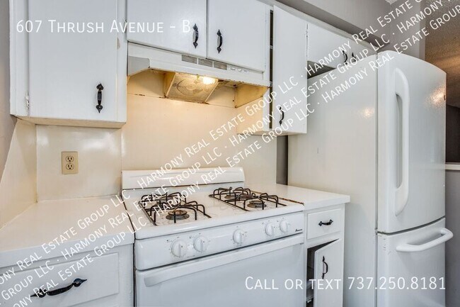 Building Photo - 607 Thrush Ave