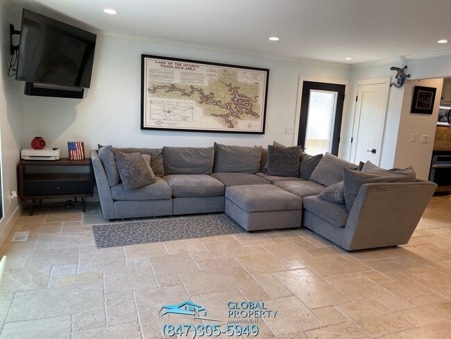 Building Photo - 880 Wading Bird Rd