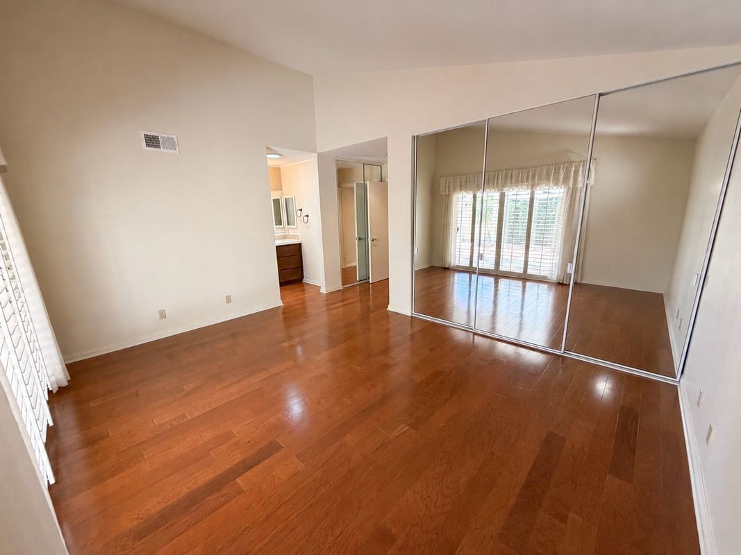 Building Photo - 1732 Sea Pines Rd