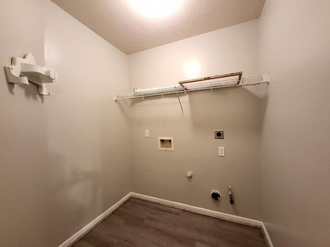 Building Photo - 10611 Sunswept Fields Ln