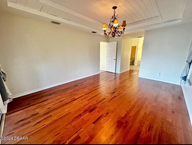 Building Photo - 1755 Creekwater Blvd