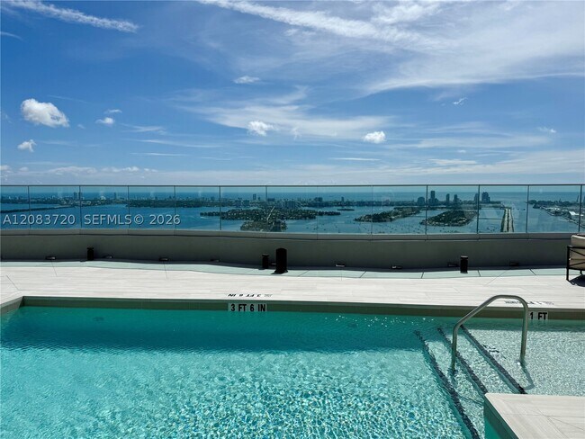 Building Photo - 1400 Biscayne Blvd
