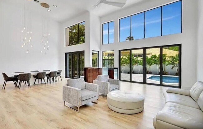 Building Photo - 2299 NW 55th St