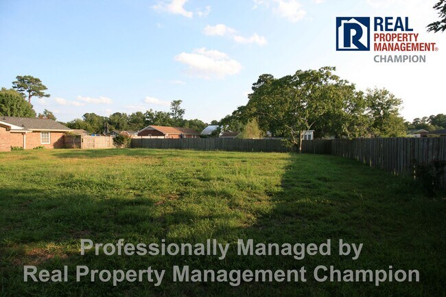 Building Photo - 209 Caladan Rd