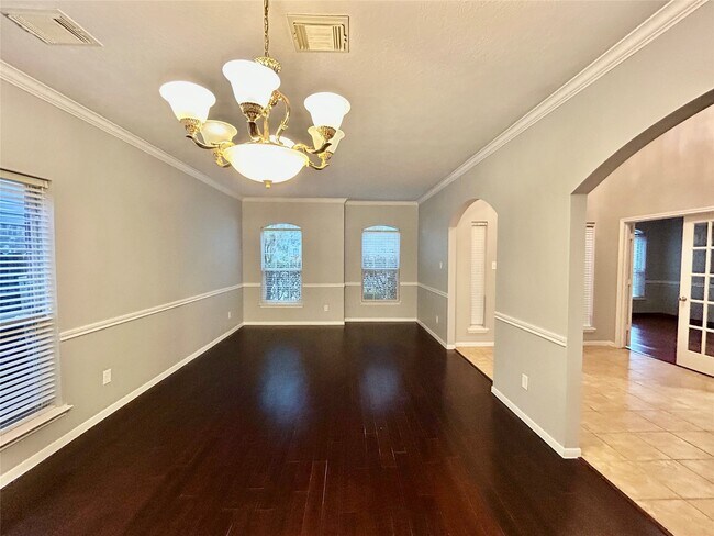 Building Photo - 22918 Breton Point Dr