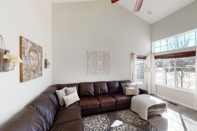 Building Photo - 15955 Golden Eye Ct