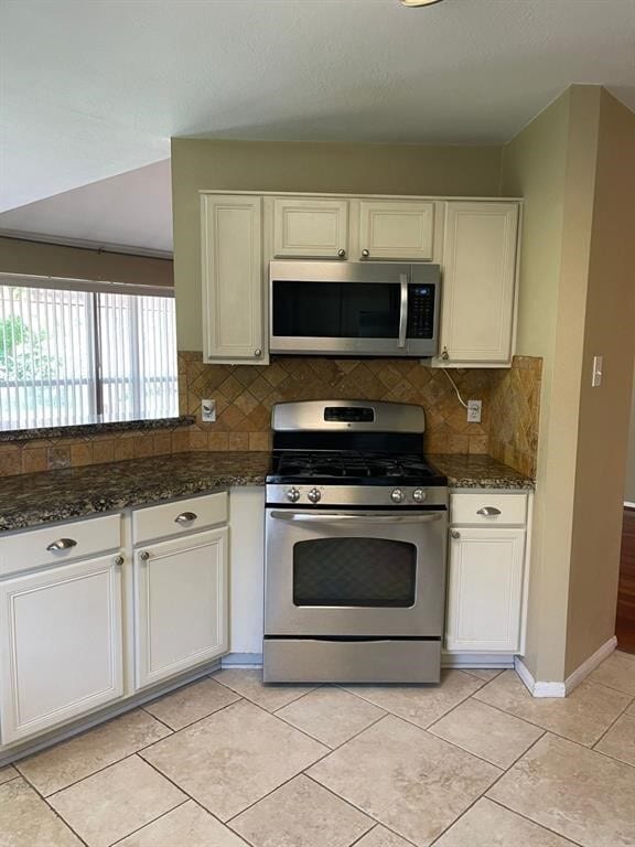 Building Photo - 14622 Vaughnville Dr