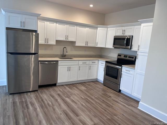 Building Photo - 351 W Montauk Hwy