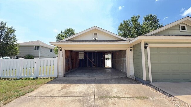 Building Photo - 1430 Big Bend Dr