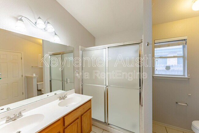 Building Photo - 4337 Bremner Dr