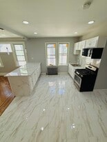 Building Photo - 15 Finlay Pl