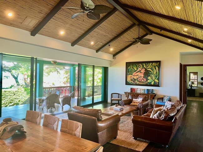 Building Photo - Oceanview Luxury Estate | Steps to the Beach | Private Pool & Spa