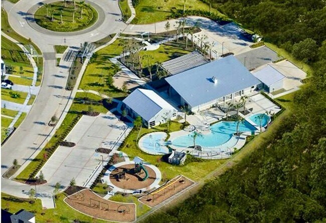 Building Photo - 17706 Rosemary Ln