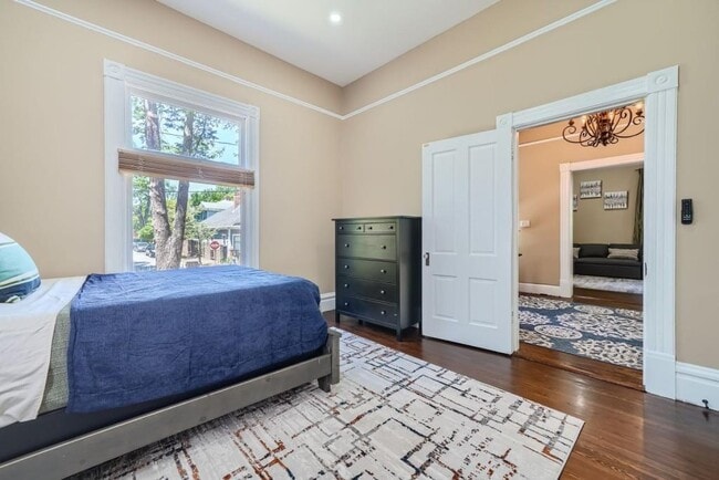 Building Photo - 964 Oglethorpe Ave SW