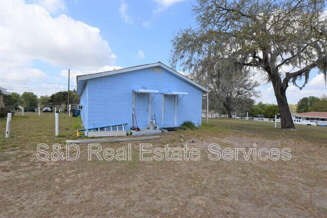 Building Photo - 707 N 7th St
