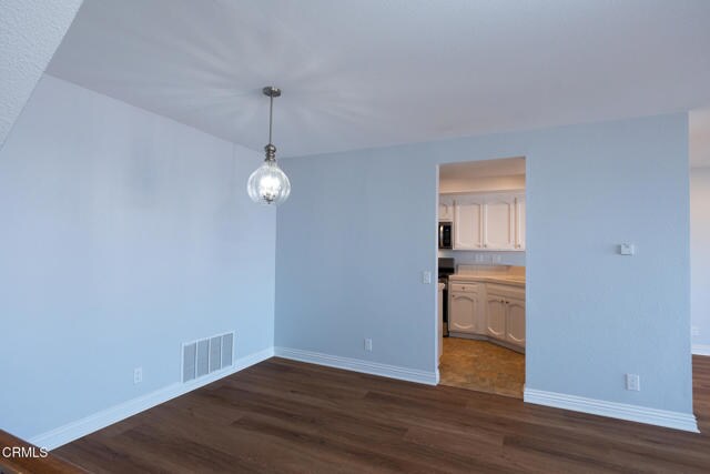 Building Photo - 835 Casmalia Ln
