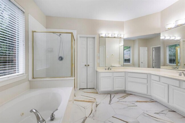 Building Photo - 91 S Downy Willow Cir
