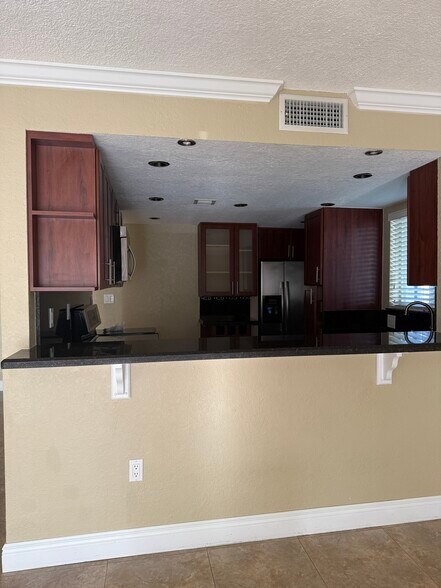 Building Photo - 8235 SW 82nd Pl