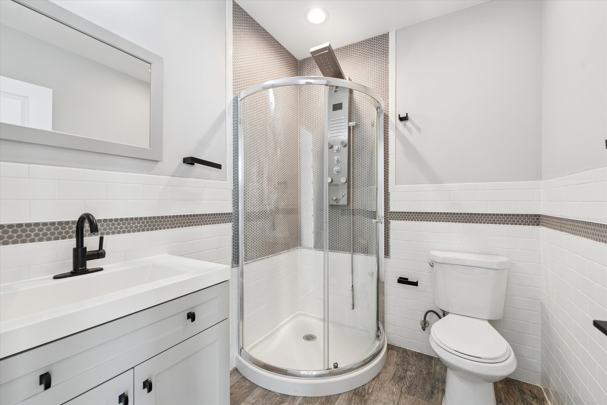 Building Photo - 2521 E Dauphin St