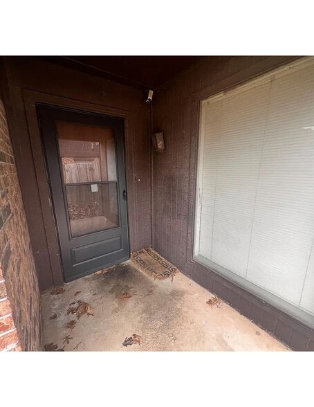 Building Photo - 2533 W Hefner Rd