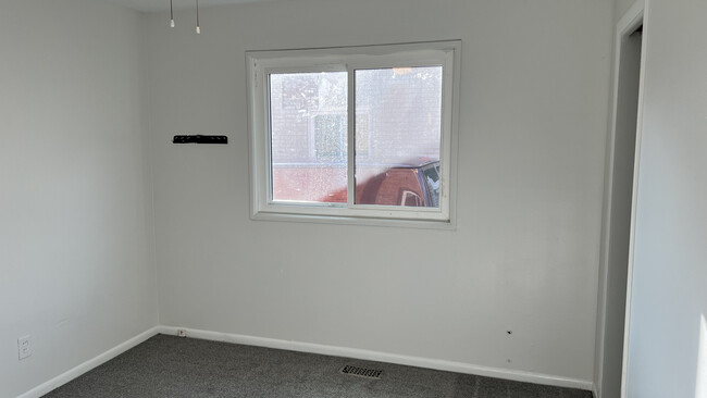 Bedroom 1 - 19229 Appleton St